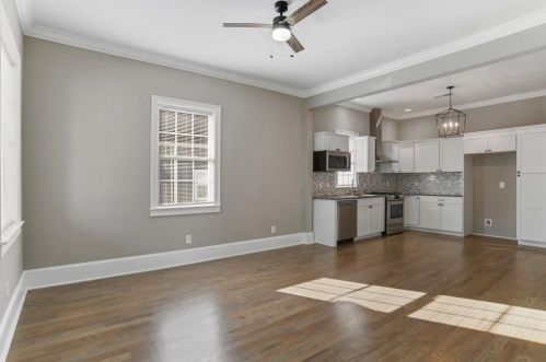 1715 Evans Dr, Atlanta GA  30310-4503 exterior