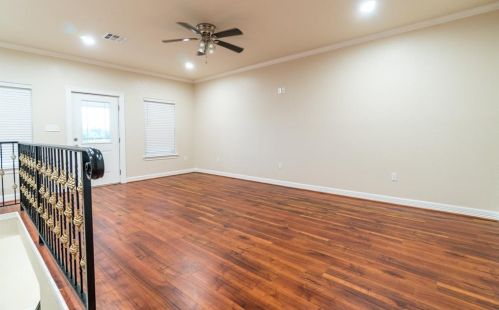 639 Tj Wright St, Angleton TX 77515-4355 exterior