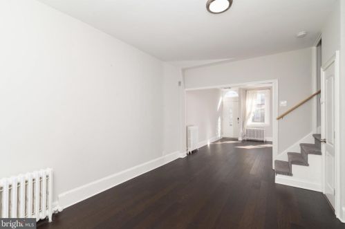 626 4th St, Philadelphia PA  19147-1525 exterior