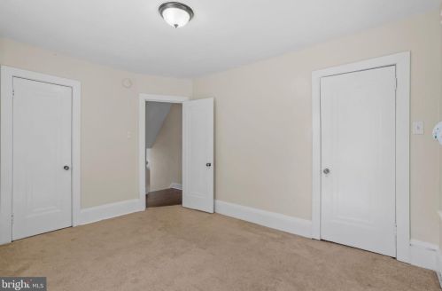 26 Crescent Blvd, Camden NJ  08108-1042 exterior