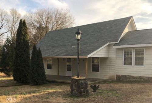 121 Poole Cir, Carnesville, GA 30521-2740