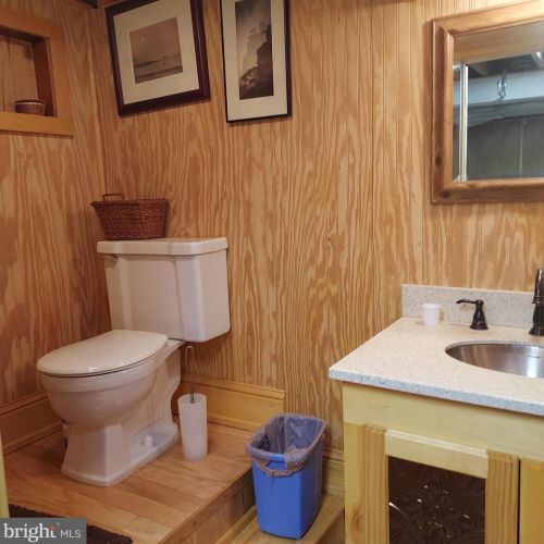 177 Upper Fry Rd, Trenton NJ 08628-2734 exterior