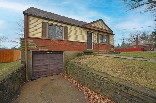 6458 Daly Rd, Cincinnati, OH 45224-2124