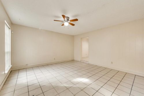 703 Shady Grove Rd, Irving TX  75060-6024 exterior