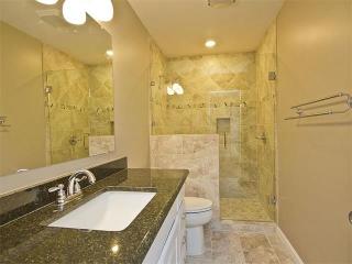 3101 Charlwood Dr, Austin TX  78757-7503 exterior