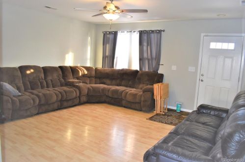 804 Willow Dr, Denver CO  80603-7727 exterior