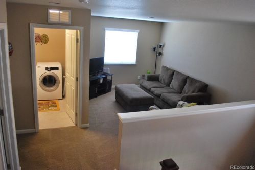 6674 Kellerman Way, Aurora CO 80016-6199 exterior