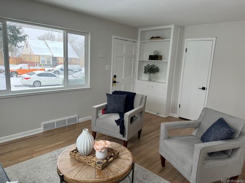 3740 Elm St, Denver CO  80237-1007 exterior