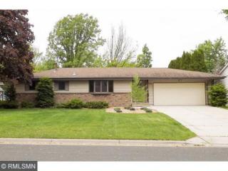630 Monroe St, Prior Lake, MN 55379-2061