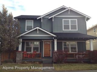 2726 Great Horned Pl, Bend OR  97701-7109 exterior