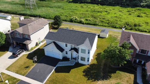 3503 Indian Head Ln, Joliet, IL 60435-8775