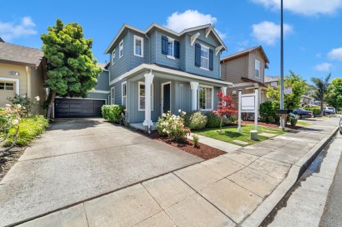 950 Baines St, Palo Alto, CA 94303-2556