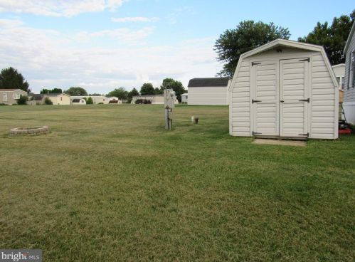 4226 Leah Ave, York PA  17315-3472 exterior