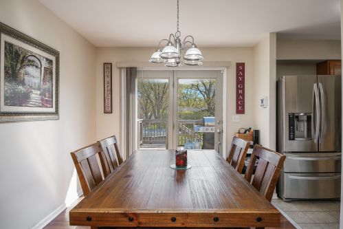 348 Sherwood Ct, Lemont IL  60440-2072 exterior