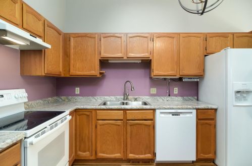 3703 Gershwin Ln, Saint Paul MN  55128-2940 exterior