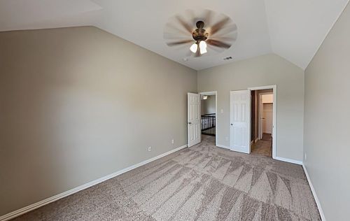 1009 Apache Lk Dr, Carrollton TX 75010-1193 exterior