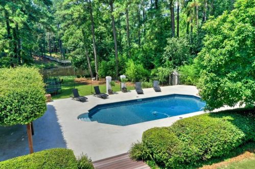 1422 Ashwood Dr, Evans GA  30809-5006 exterior