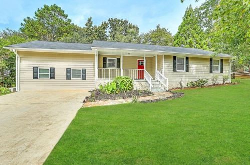 1929 Heritage Dr, Conyers GA  30094-6265 exterior