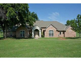 18750 Simmons Rd, Luther, OK 73054-9526