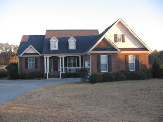 110 Sand Trap Ln, Greenwood, SC 29649-8507