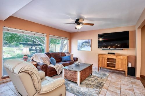 8548 Kettle Pl, Englewood CO 80112-4748 exterior