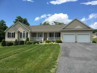 143 Howardsville Rd, Staunton, VA 24401-5715