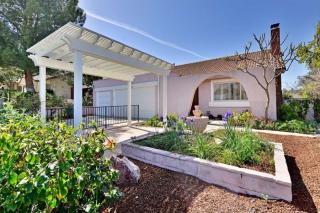 12460 Ridgeton Dr, Lakeside, CA 92040-5023