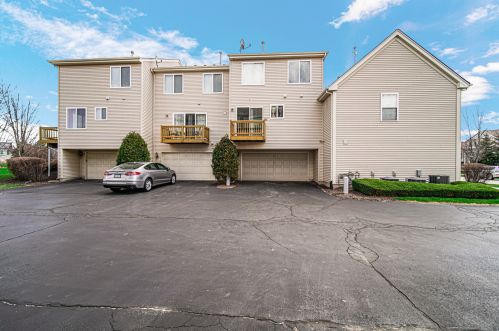 1612 Sandcastle Ln, Pingree Grove IL  60140-2055 exterior