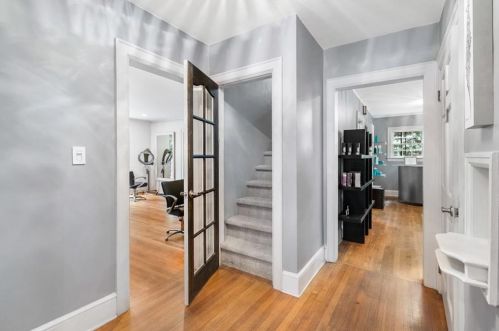 2965 Hardman Ct, Atlanta GA  30305-3424 exterior
