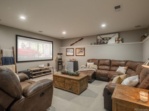 14 45th Ave, Denver CO  80216-3502 exterior
