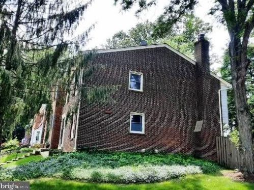 4550 Metro Ct, Annandale, VA 22003-5748