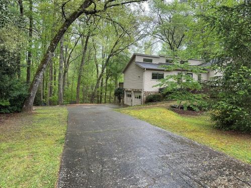907 Andover Ct, Holly Springs, GA 30188-1823