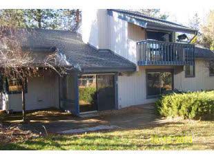 6223 Hogan Dr, Weed, CA 96094-9498