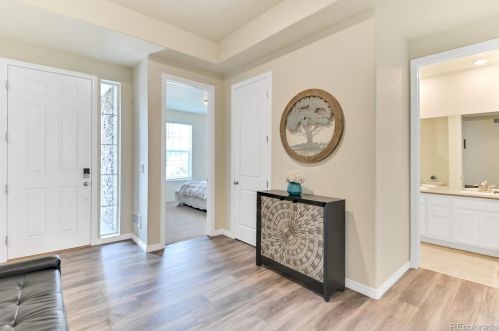 27939 Clifton Pl, Denver CO  80016 exterior