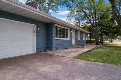 6778 Denese St, Prior Lake, MN 55372-1441