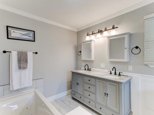 6029 Locke Ave, Fort Worth TX  76116-4632 exterior