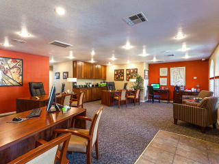 1851 Green Valley Pkwy, Henderson NV  89074-5800 exterior