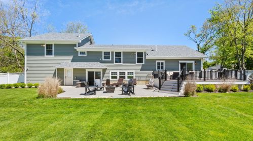 2 Barbara Ter, Middletown NJ  07748-1247 exterior