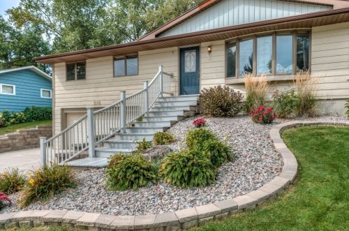 318 Birchwood Dr, Stillwater, MN 55082-4607