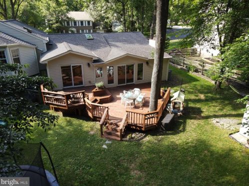 5919 Vernons Oak Ct, Springfield, VA 22015-2515