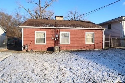 1062 Hovey St, Gary, IN 46406-2127