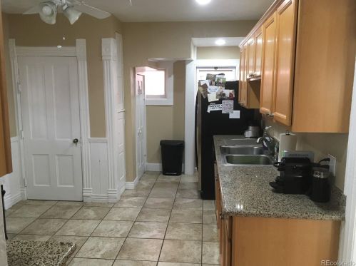 1107 Downing St, Denver CO  80218-5200 exterior