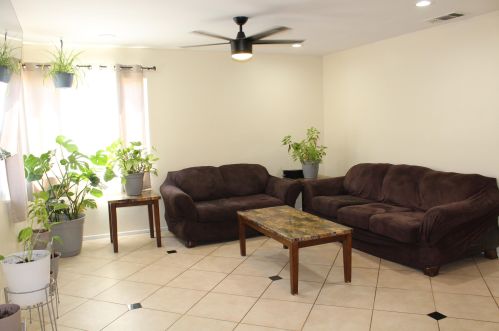 82331 Crest Ave, Indio, CA 92201-2117