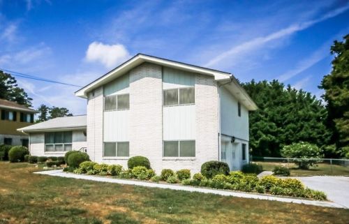 6125 Dunbritan Ln, Atlanta, GA 30349-4309