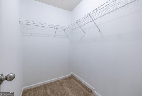 1690 Broad Riv Rd, Atlanta GA  30349-9169 exterior