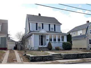 53 Brandon Rd, Cranston, RI 02910-1209