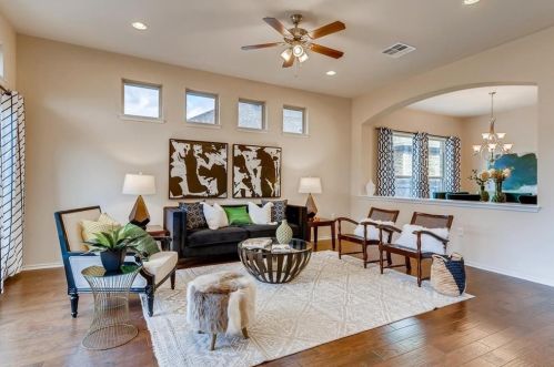 9404 Alex Ln, Austin TX  78748 exterior