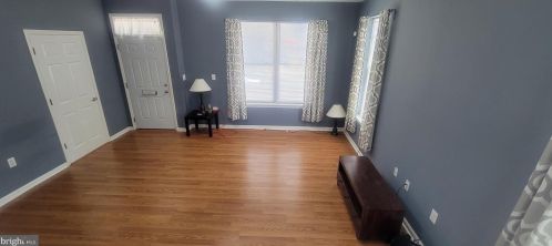 2018 31st St, Philadelphia, PA 19121-1741