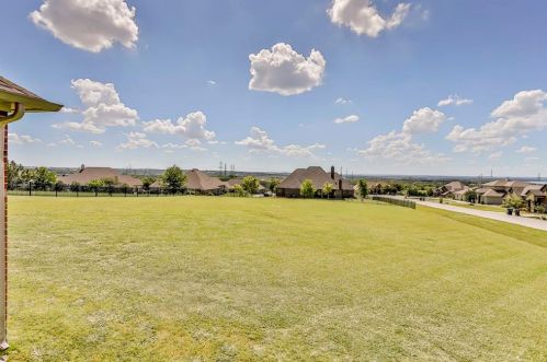 4233 San Pedro Ct, Fort Worth TX  76179-6802 exterior