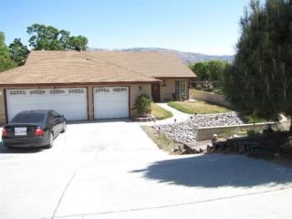 20905 Carriage Dr, Tehachapi, CA 93561-8050